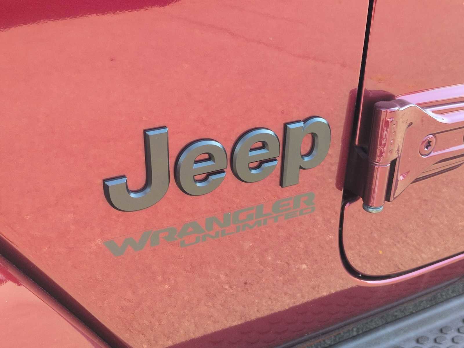 Used 2021 Jeep Wrangler Unlimited Sahara AWD/4WD image 13