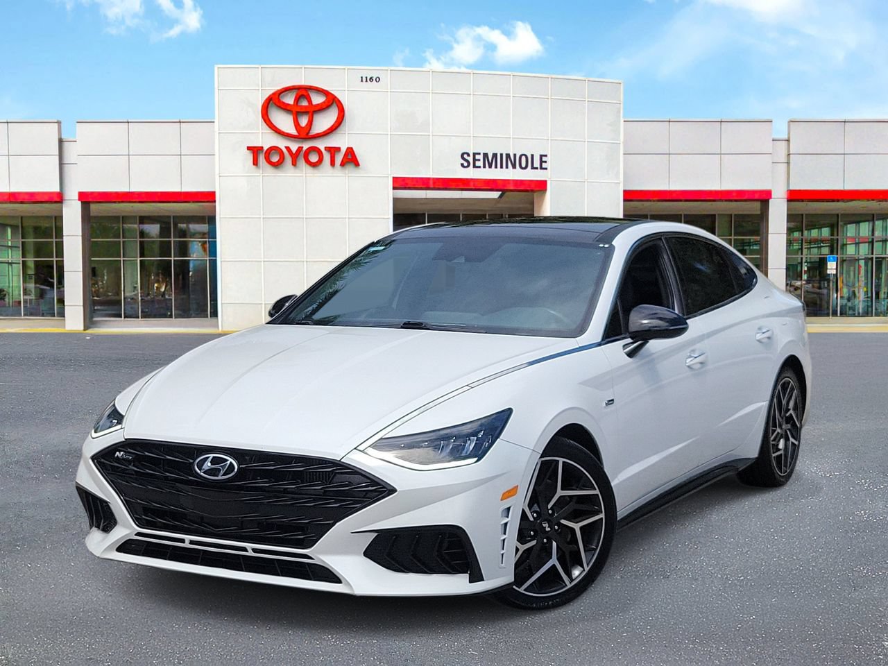 Used 2022 Hyundai Sonata N Line FWD image 2