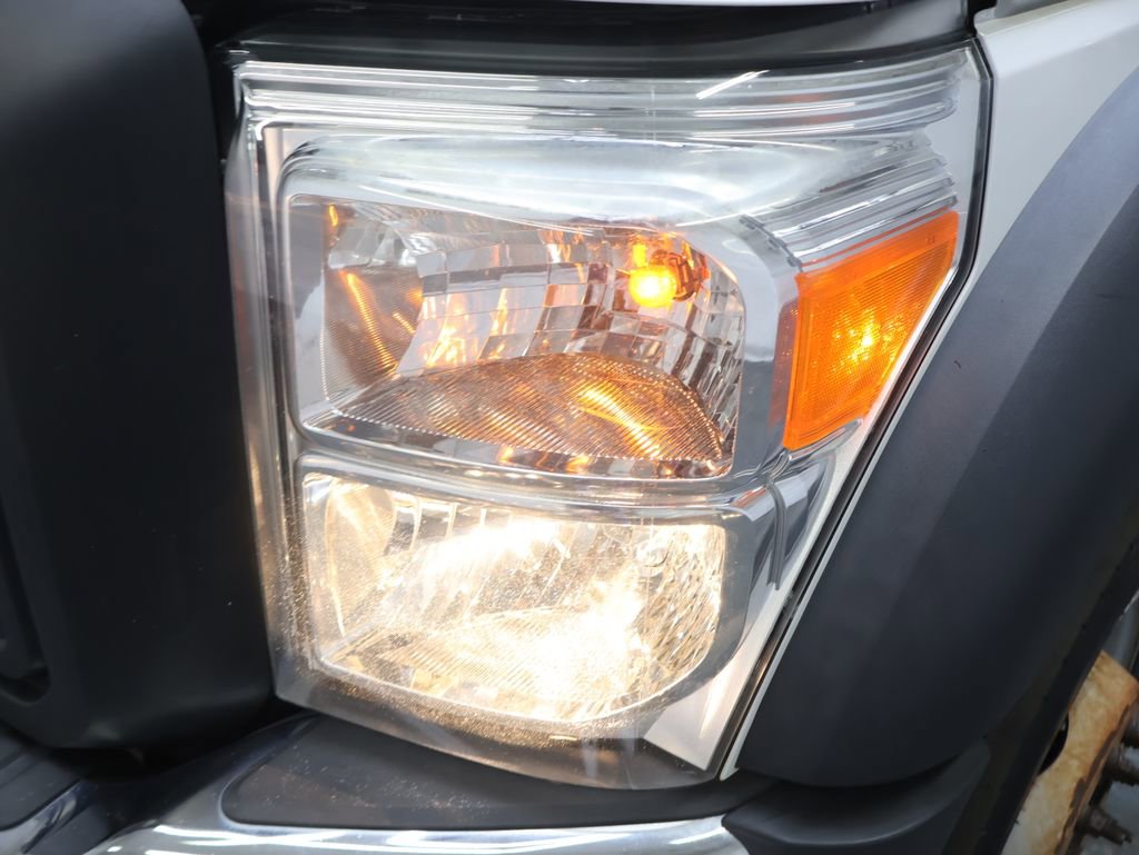 Used 2016 Ford F550 4x4 Regular Cab Super Duty image 20