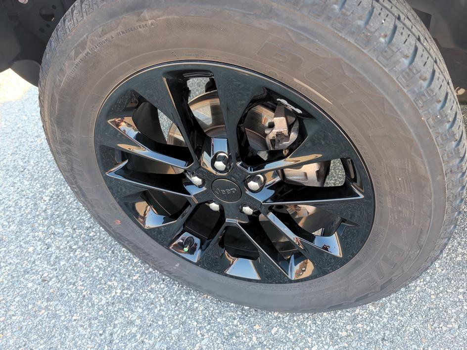 Used 2022 Jeep Wrangler Unlimited Sahara image 7