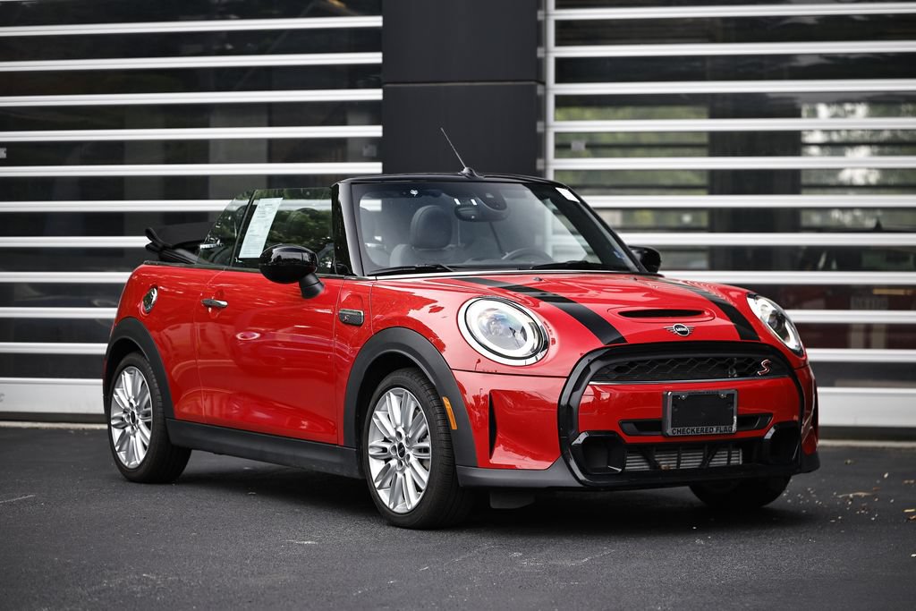 Used 2024 MINI Cooper S FWD image 1