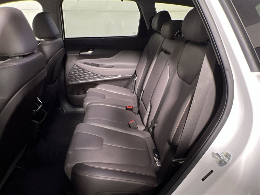 Used 2019 Hyundai Santa Fe Limited image 19