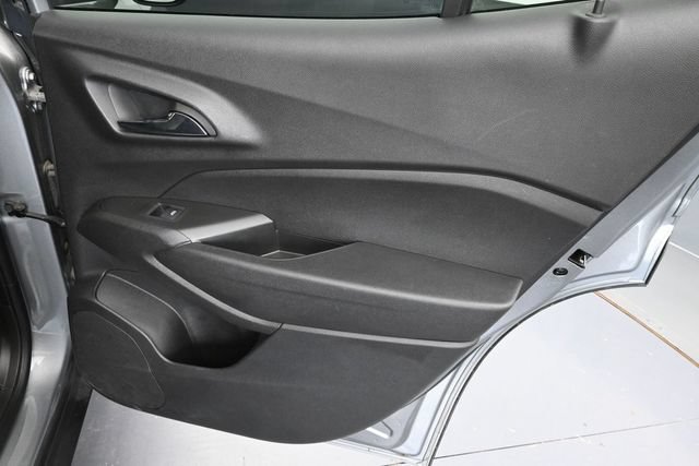 Used 2025 Chevrolet Trax ACTIV w/ Sunroof Package FWD image 31