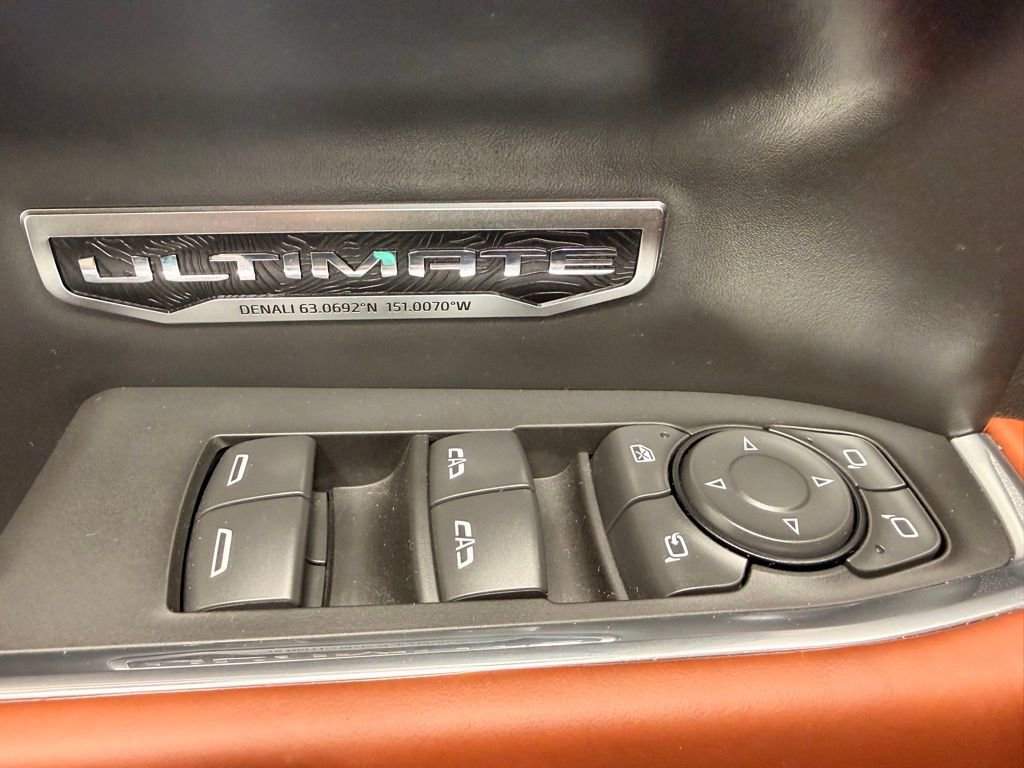 Used 2025 GMC Sierra 1500 Denali Ultimate image 31