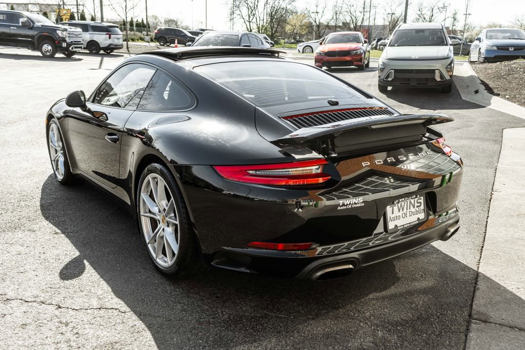 Used 2018 Porsche 911 Carrera image 40