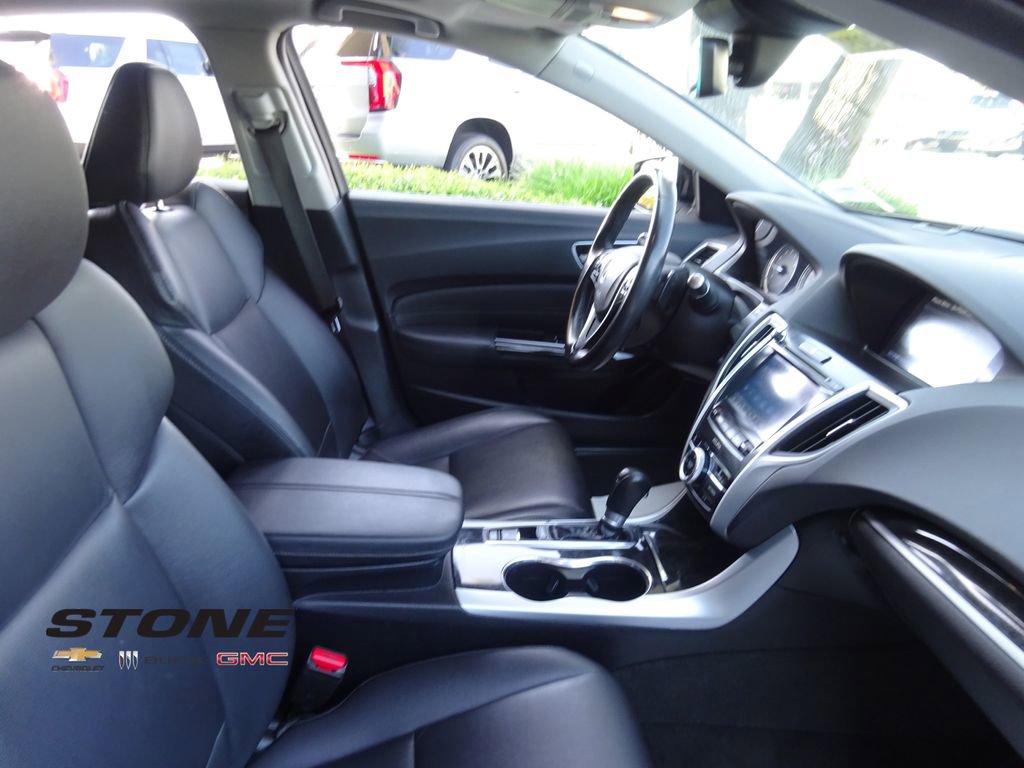 Used 2019 Acura TLX FWD image 16