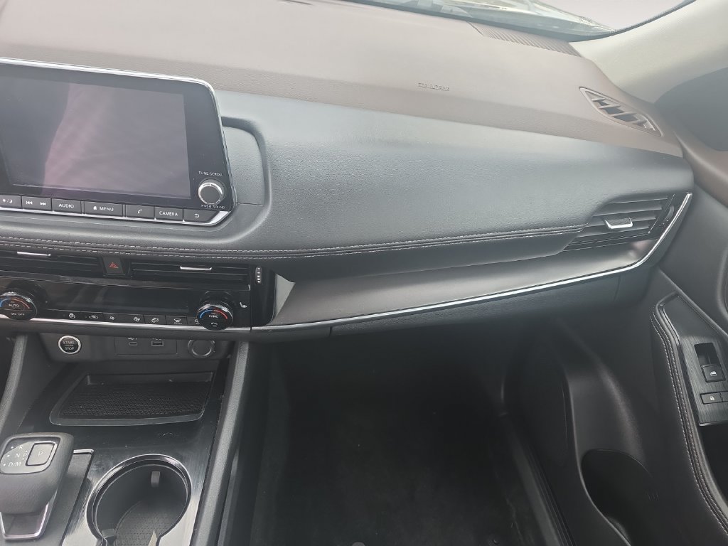 Used 2022 Nissan Rogue SV w/ SV Premium Package AWD/4WD image 10
