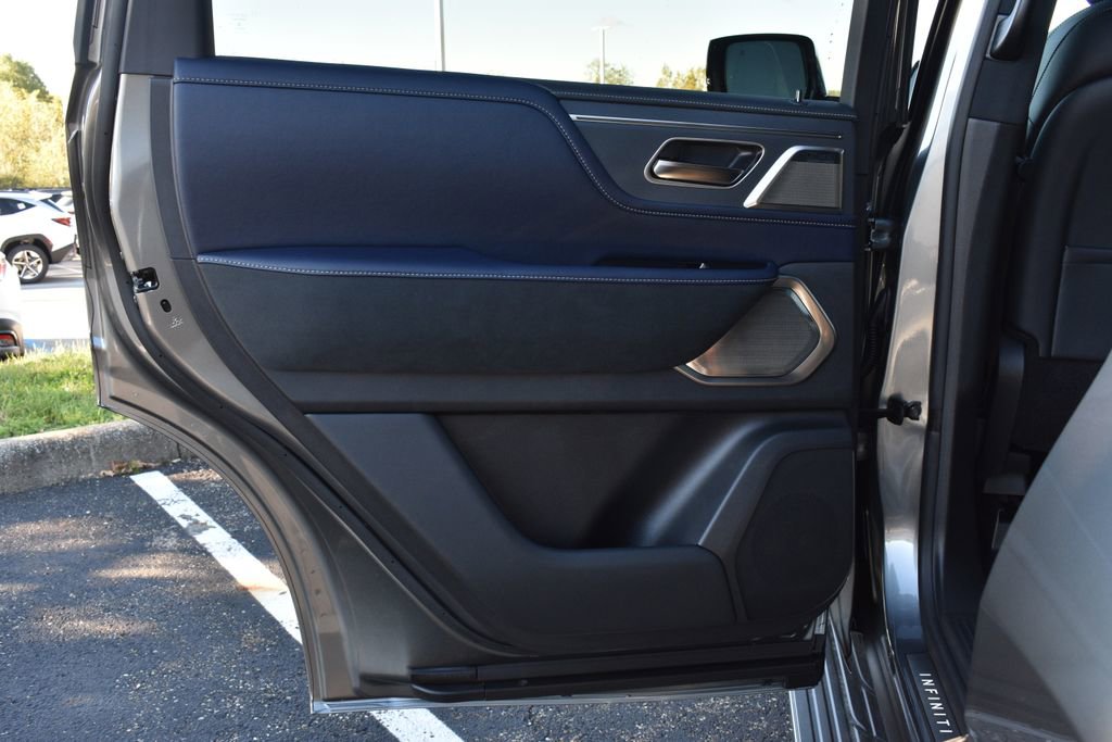 New 2026 INFINITI QX80 4WD image 26