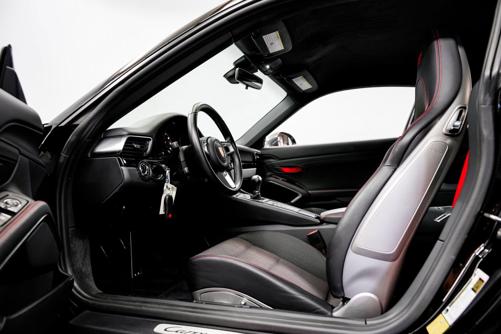 Used 2019 Porsche 911 Carrera T RWD image 17