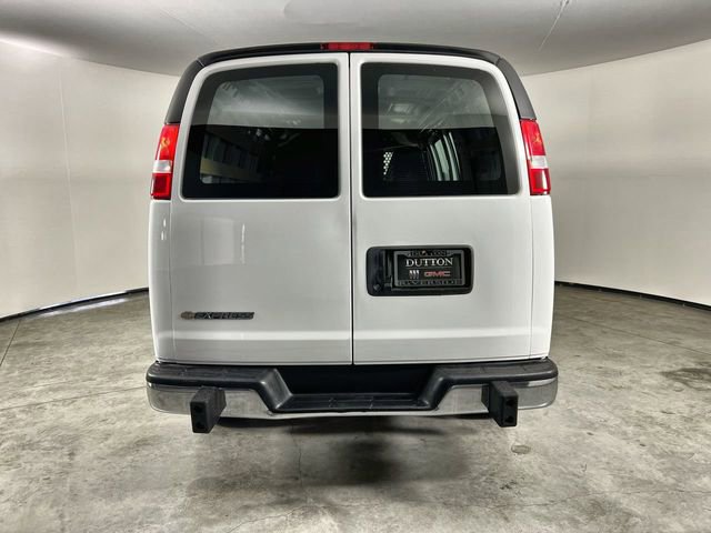 Used 2024 Chevrolet Express 2500 w/ Driver Convenience Package image 7