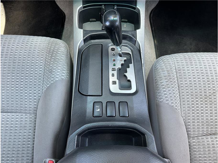 Used 2007 Toyota 4Runner SR5 AWD/4WD image 23