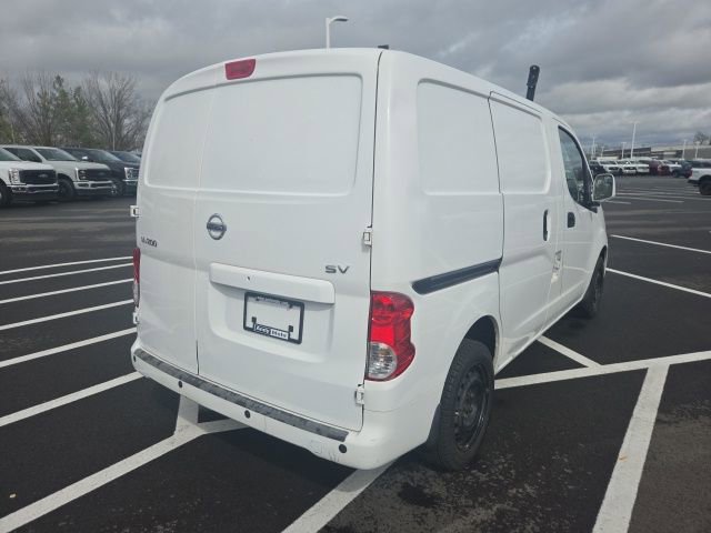 Used 2017 Nissan NV200 SV image 8