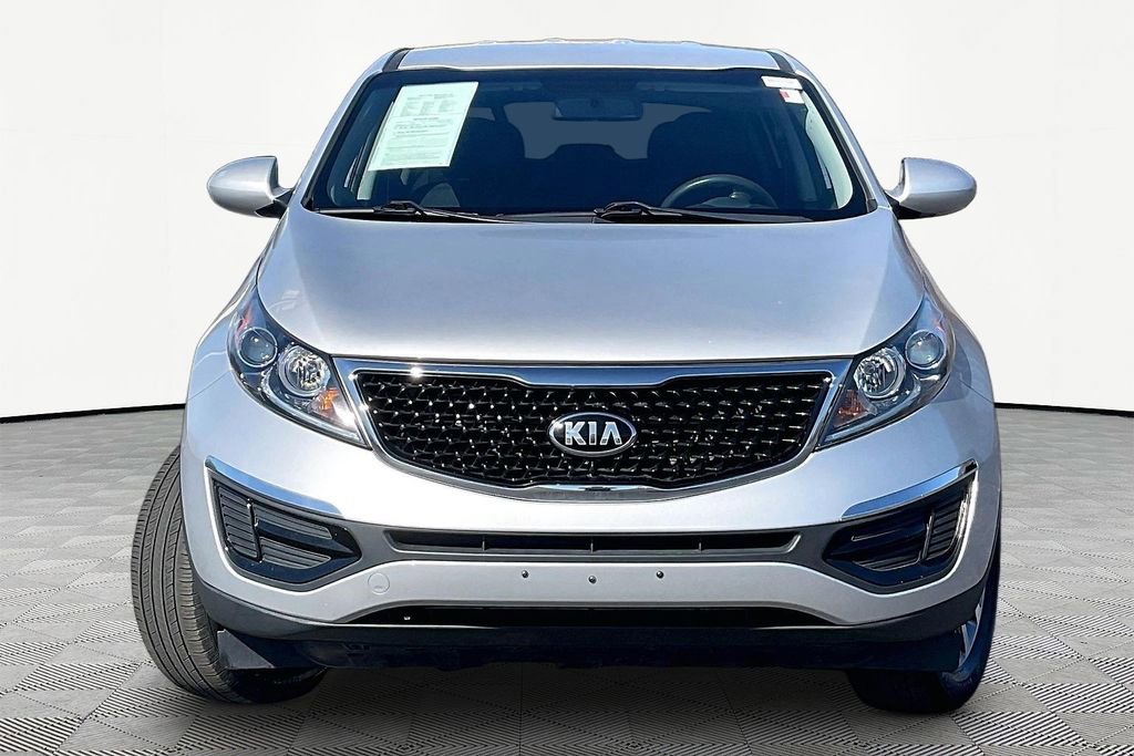 Used 2015 Kia Sportage LX FWD image 2
