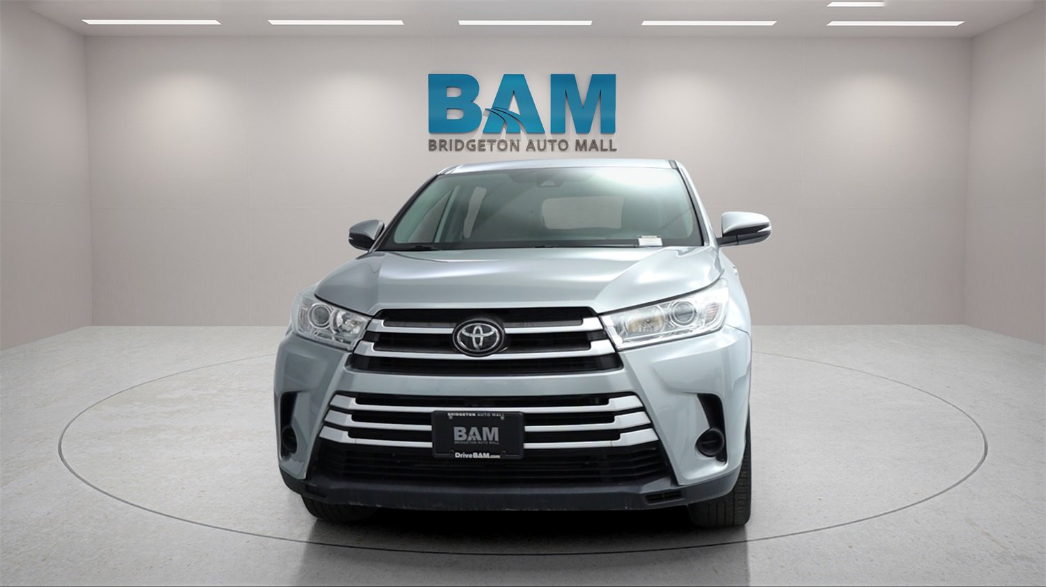 Used 2018 Toyota Highlander LE image 13