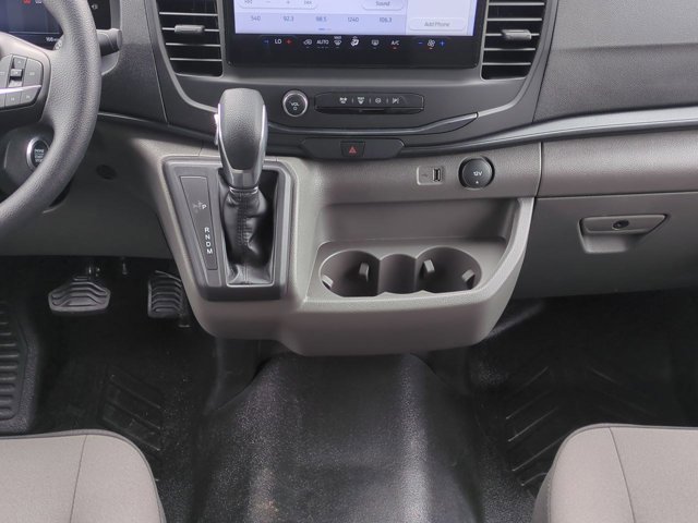 New 2026 Ford Transit 250 148 Medium Roof image 18