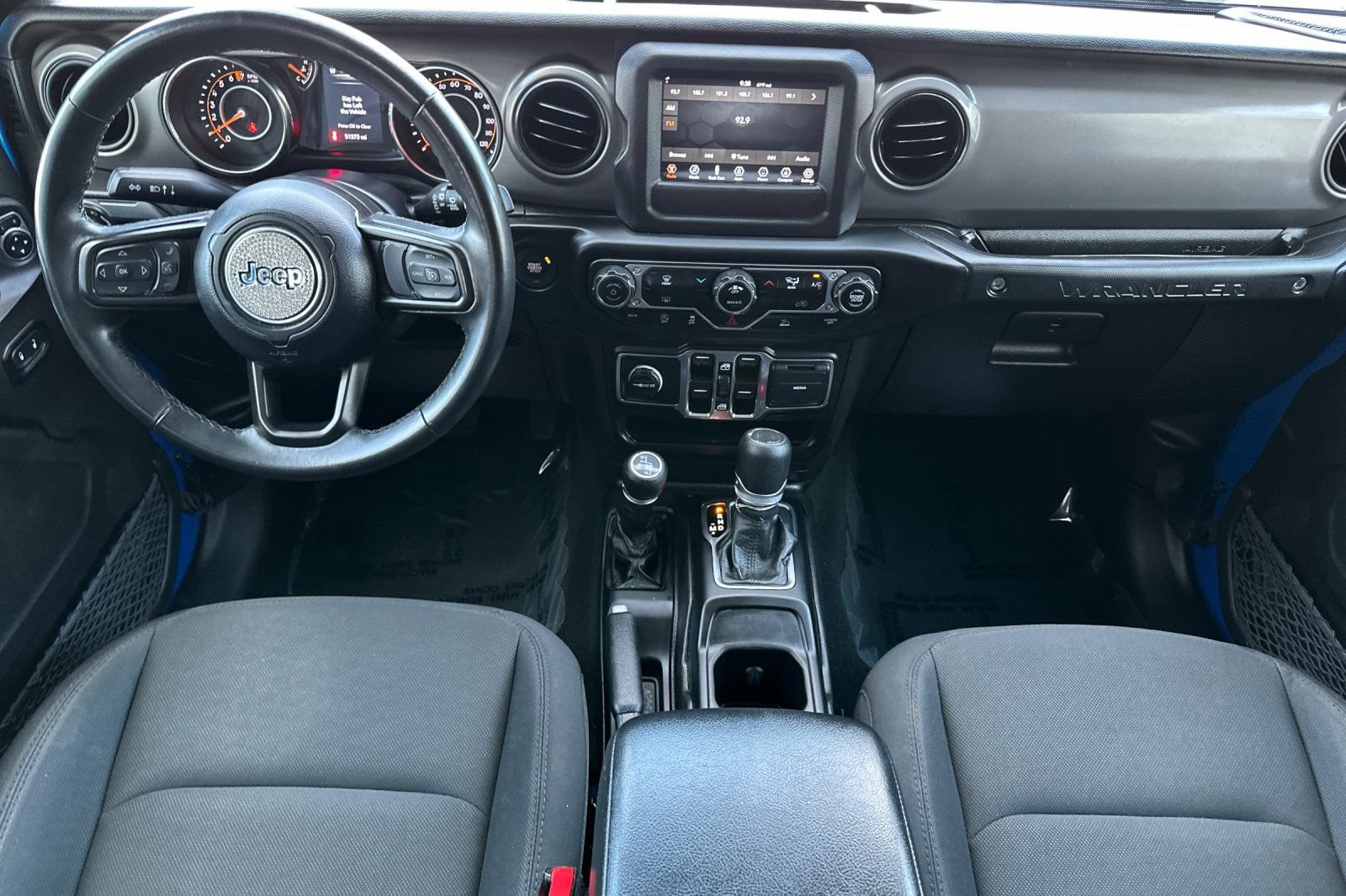 Used 2022 Jeep Wrangler Unlimited Sport AWD/4WD image 13