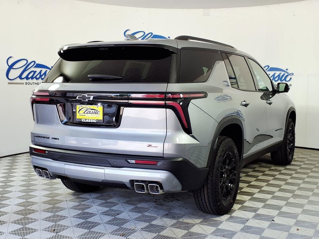 New 2026 Chevrolet Traverse Z71 w/ Driver Confidence Package AWD/4WD image 6
