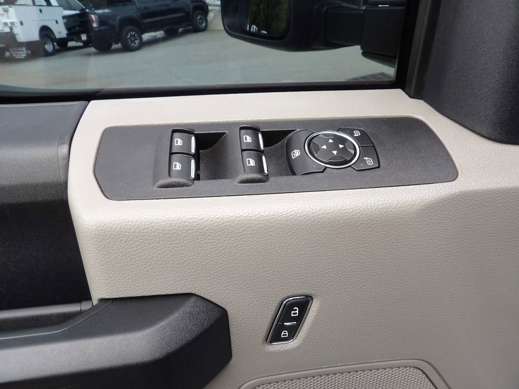Used 2020 Ford F450 XL w/ Power Equipment Group AWD/4WD image 27