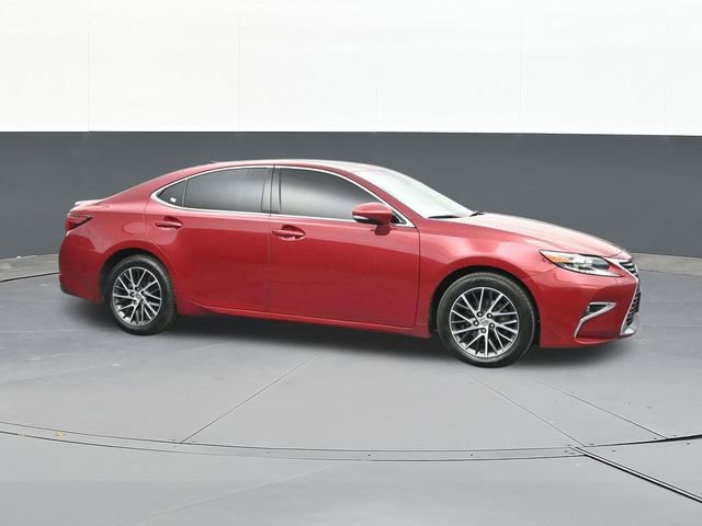 Used 2017 Lexus ES 350 w/ Luxury Package image 17