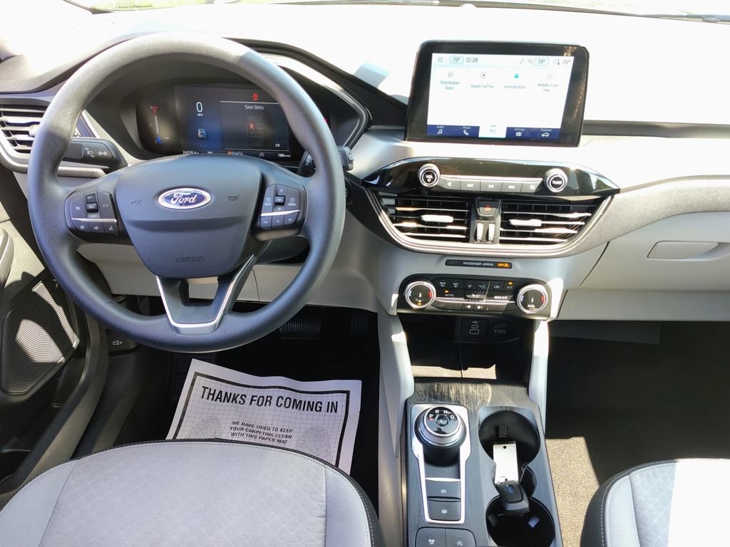 Used 2025 Ford Escape Active AWD/4WD image 32