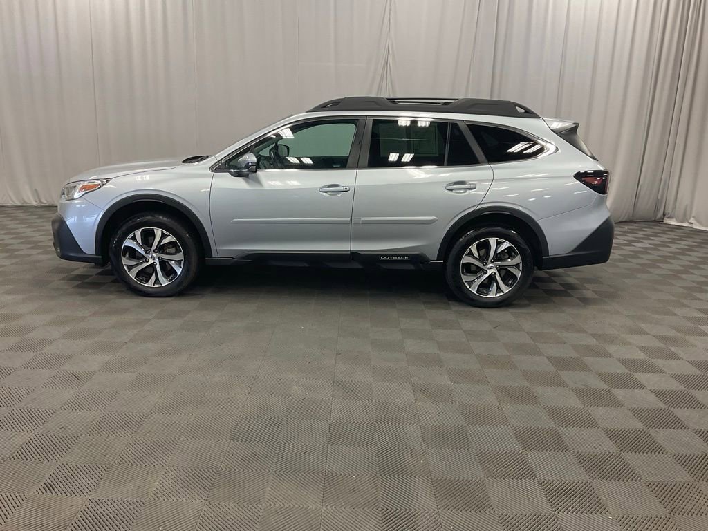 Used 2022 Subaru Outback Limited AWD/4WD image 8