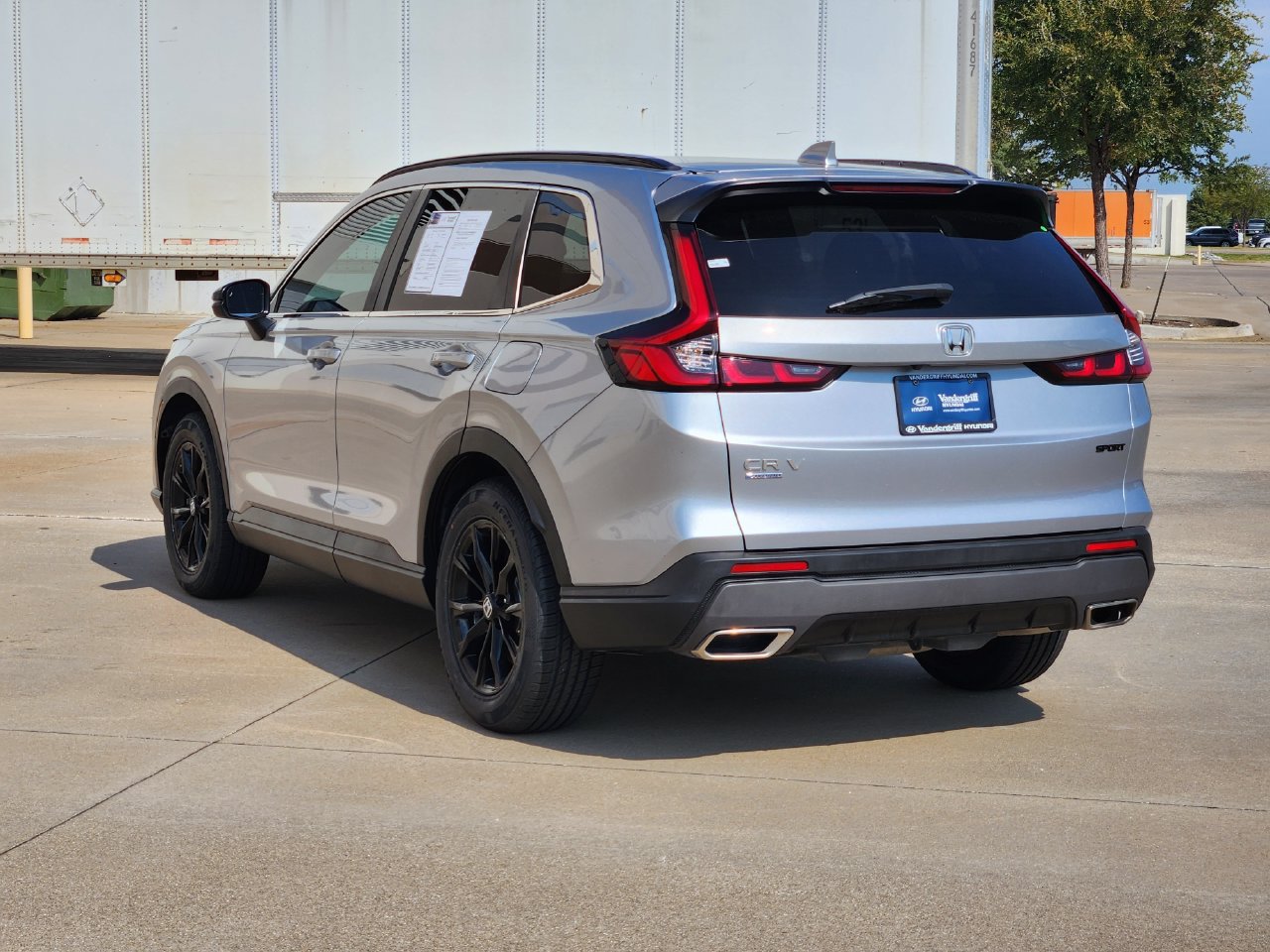 Used 2024 Honda CR-V Sport image 3