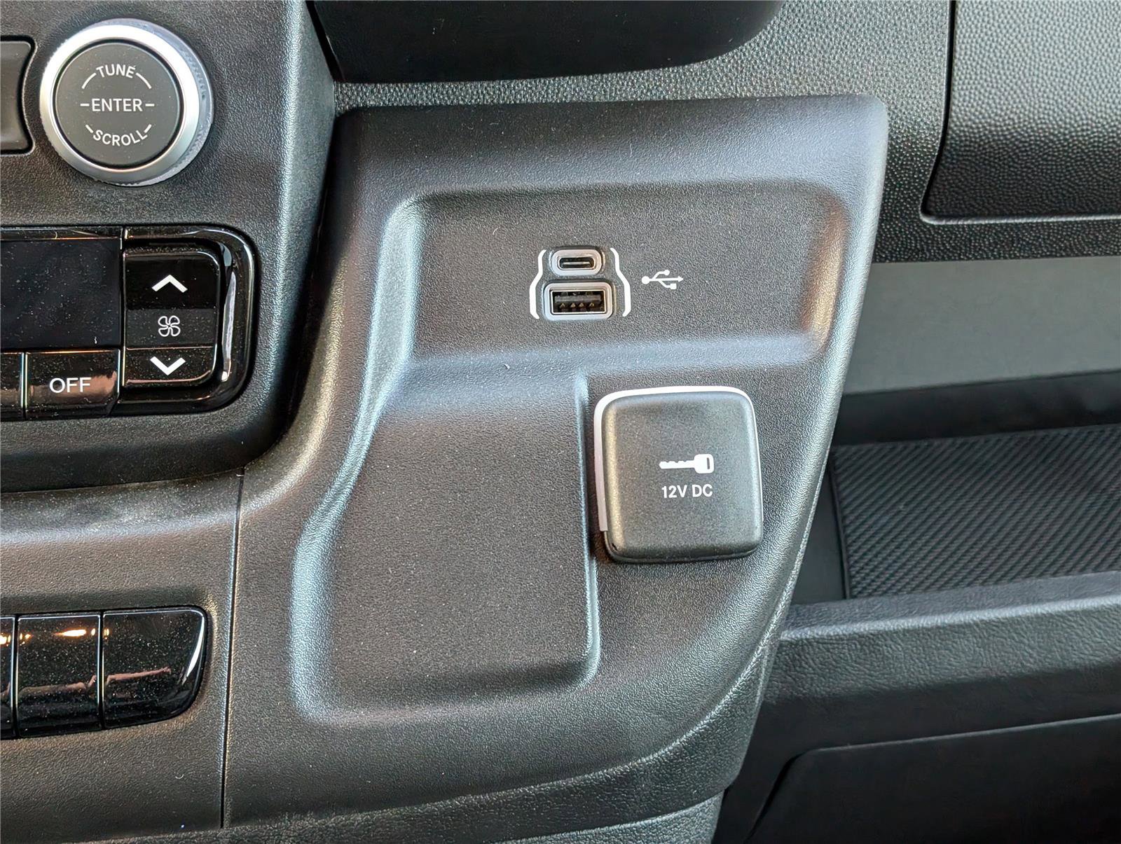 New 2026 RAM ProMaster 2500 w/ Cold Weather Group image 19