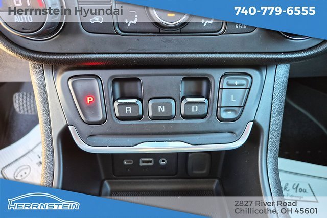 Used 2020 GMC Terrain SLE w/ Driver Convenience Package image 21