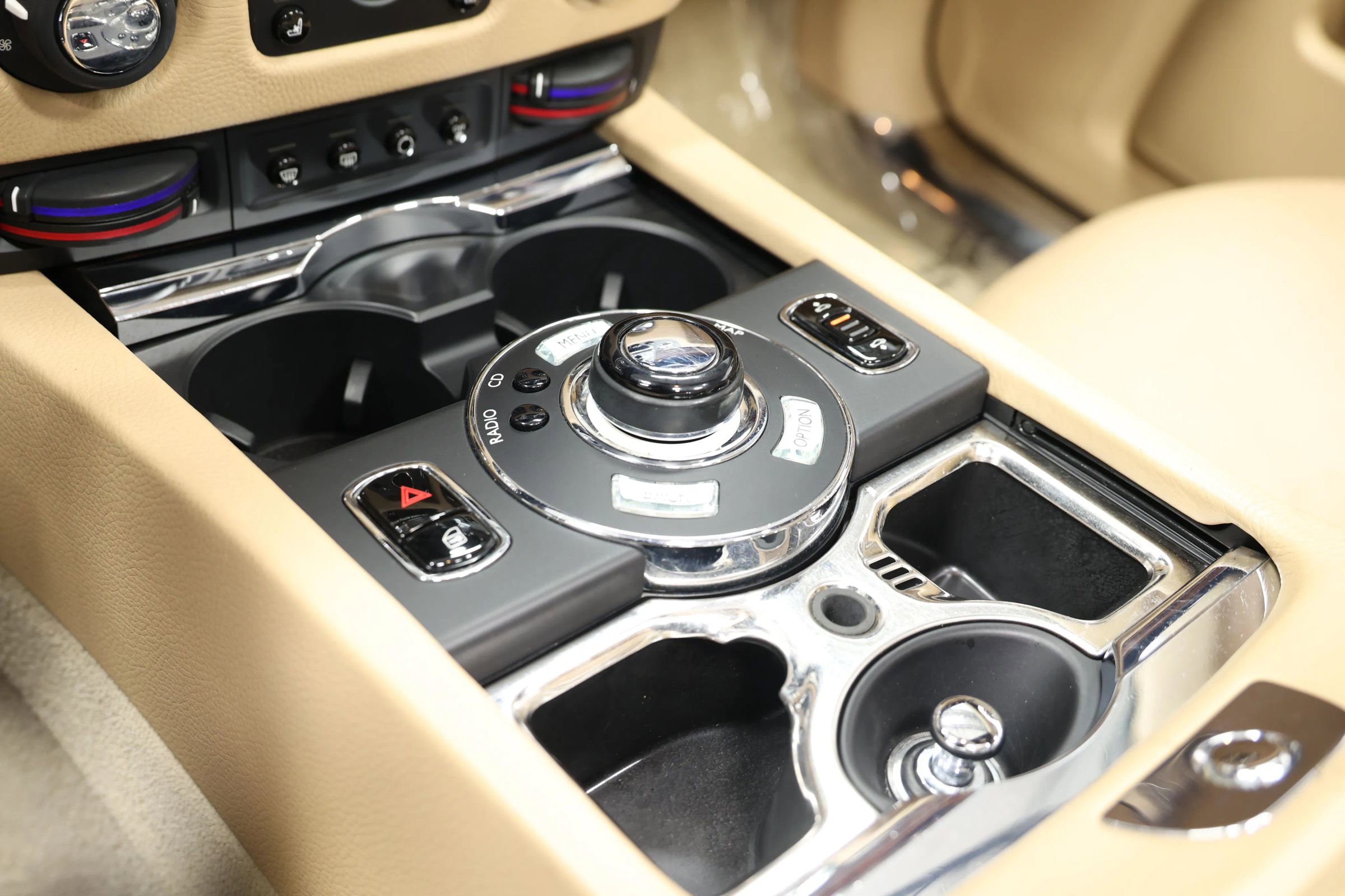 Used 2011 Rolls-Royce Ghost image 44