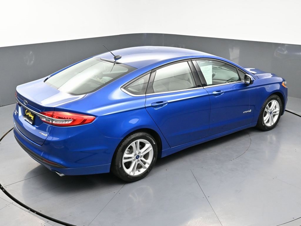Used 2018 Ford Fusion S image 40