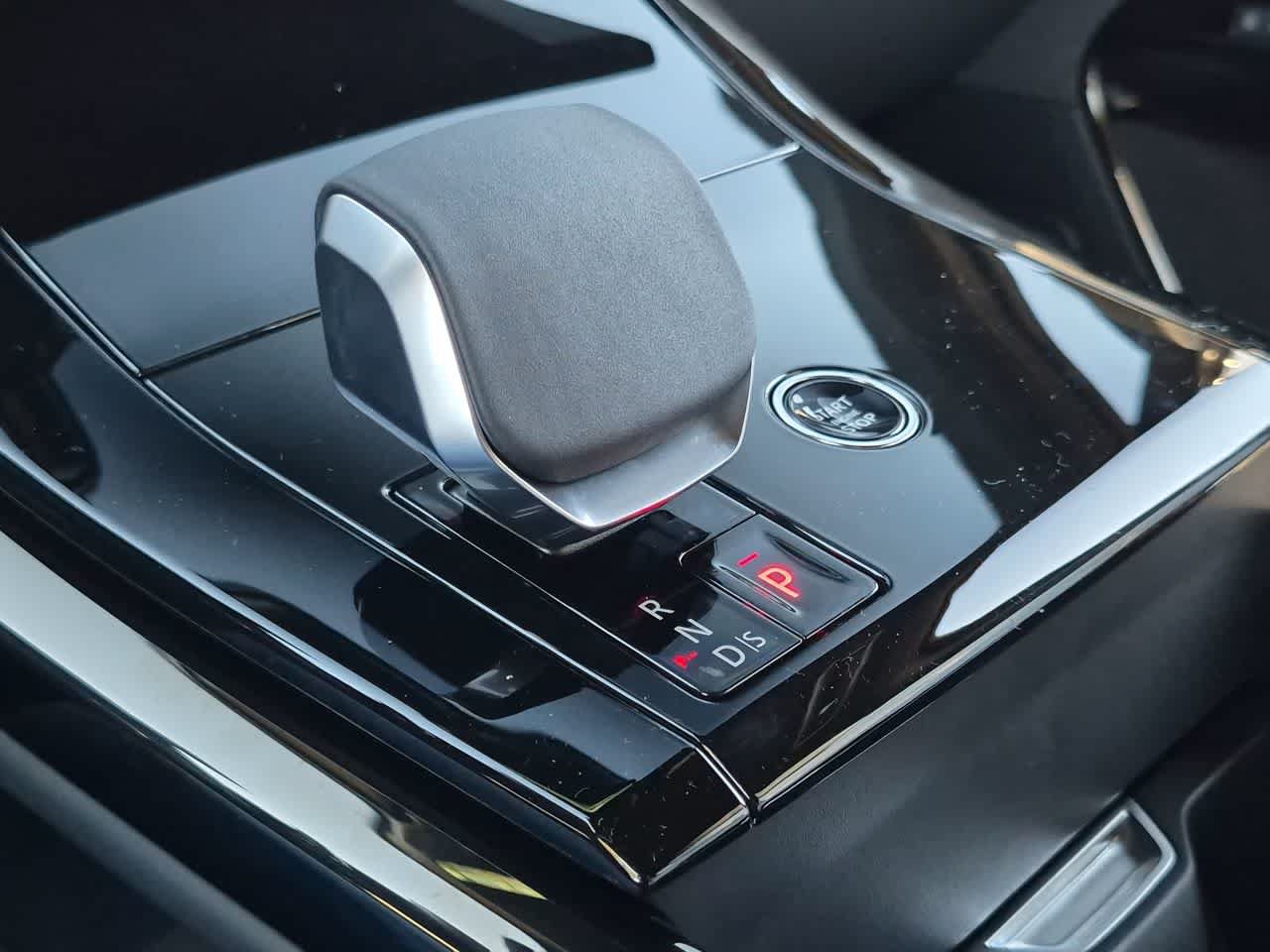 New 2027 Land Rover Range Rover Sport SE AWD/4WD image 35