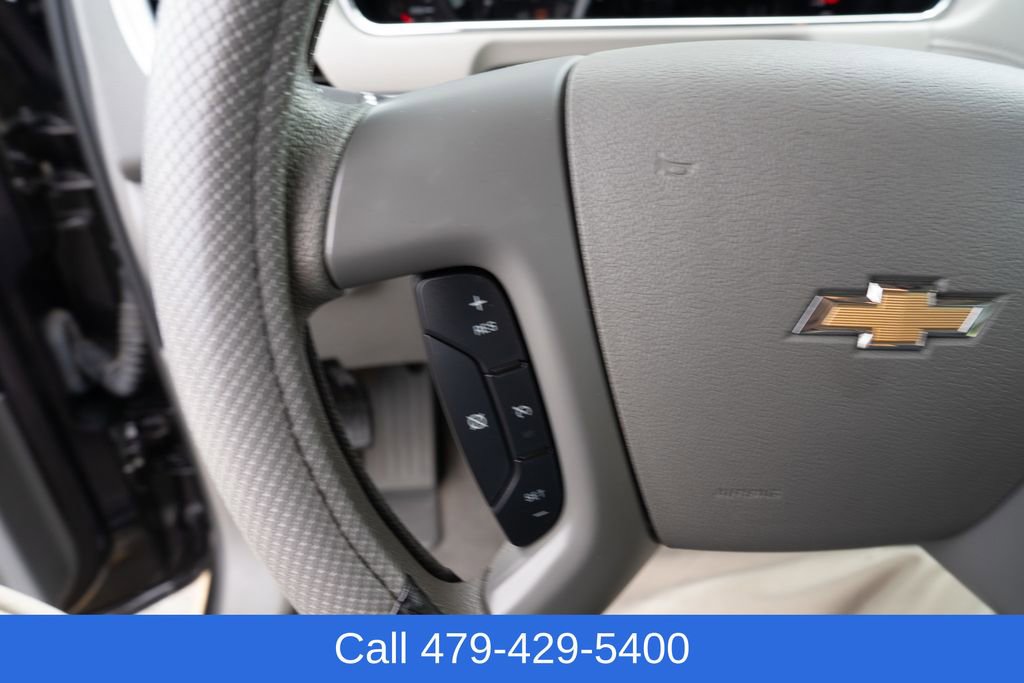 Used 2017 Chevrolet Traverse LS AWD/4WD image 24