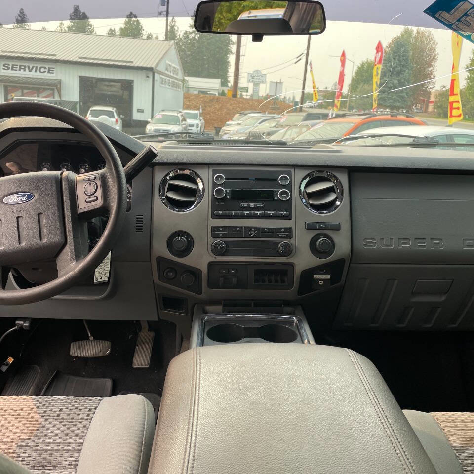 Used 2016 Ford F250 XLT image 12