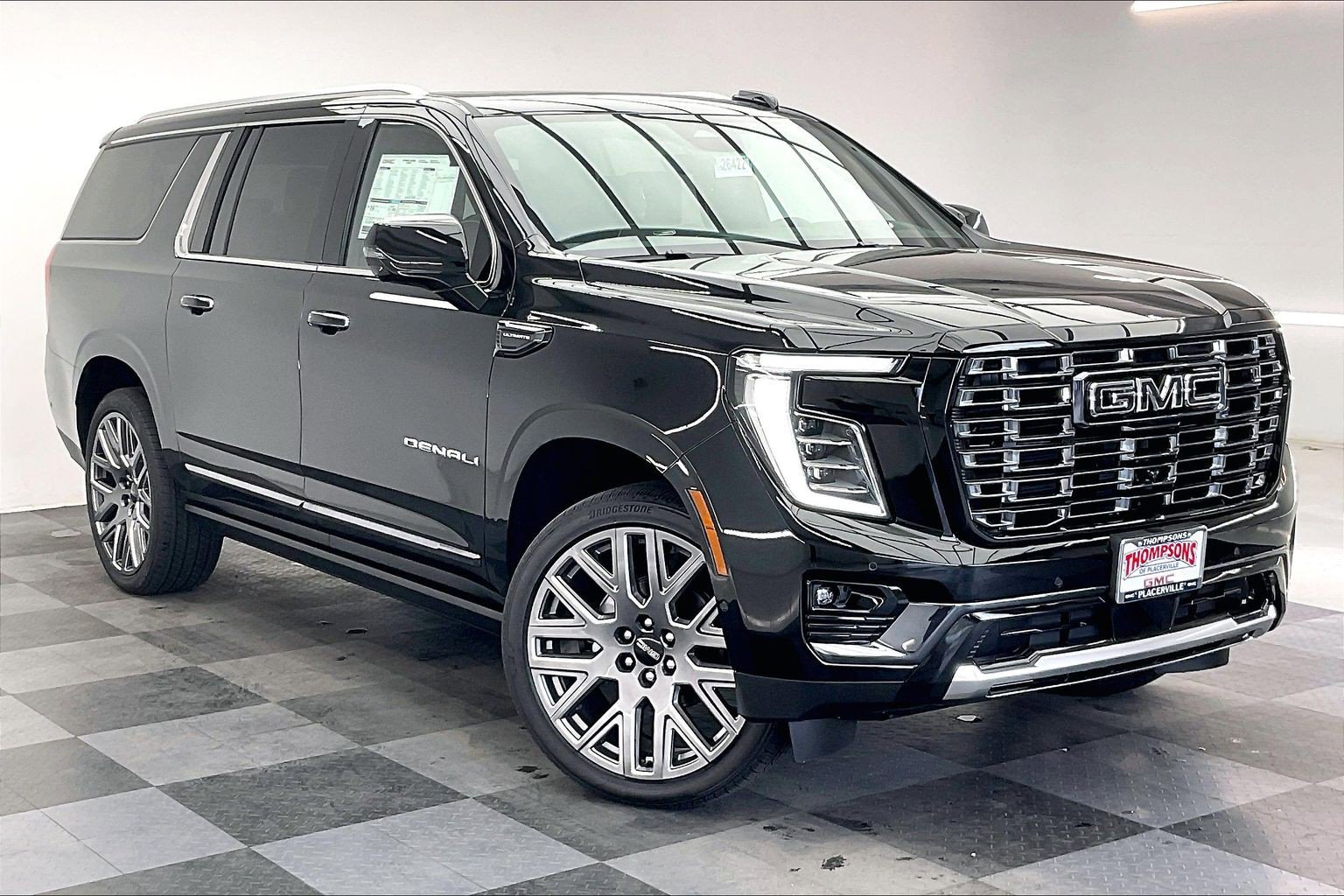 New 2026 GMC Yukon XL Denali Ultimate w/ LPO, Floor Liner Package