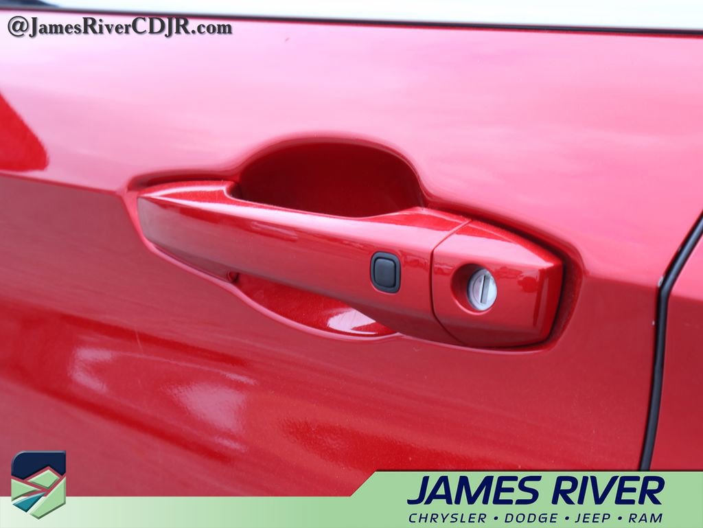 Used 2025 Mitsubishi Outlander SEL image 20