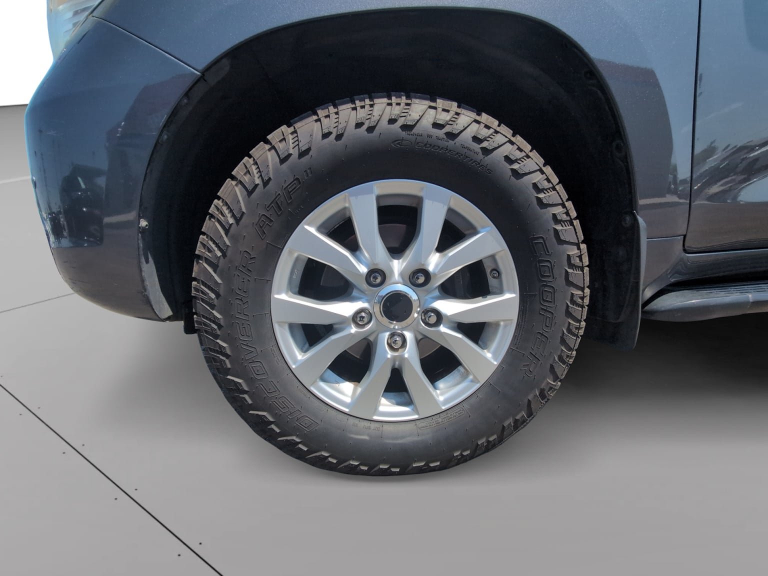 Used 2008 Toyota Land Cruiser w/ Upgrade Pkg AWD/4WD image 9