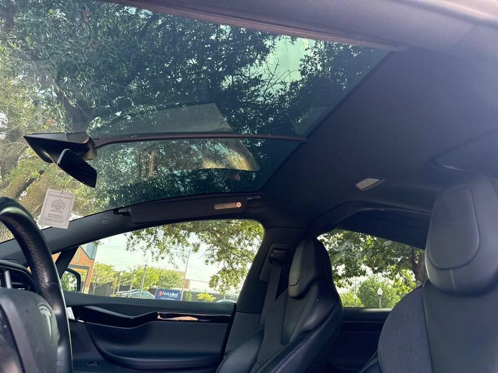 Used 2018 Tesla Model X 75D AWD/4WD image 35