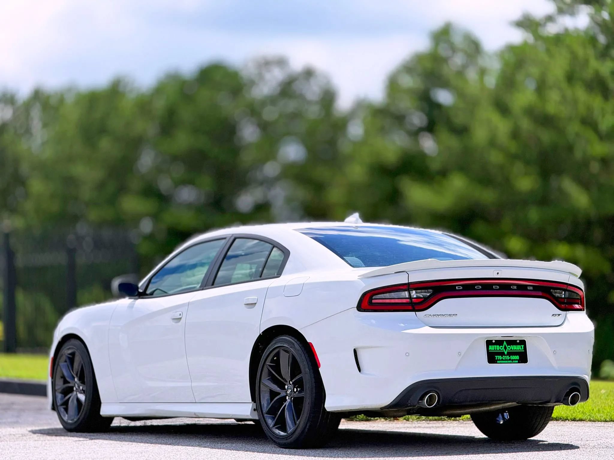 Used 2019 Dodge Charger GT w/ Performance Handling Group RWD image 8