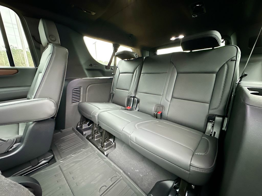 New 2026 GMC Yukon XL Denali w/ Sun & Power Step Package image 28