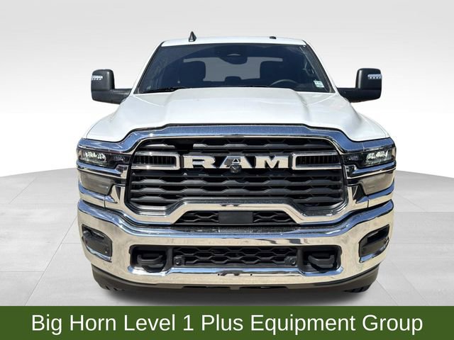 Used 2025 RAM 2500 Big Horn AWD/4WD image 2