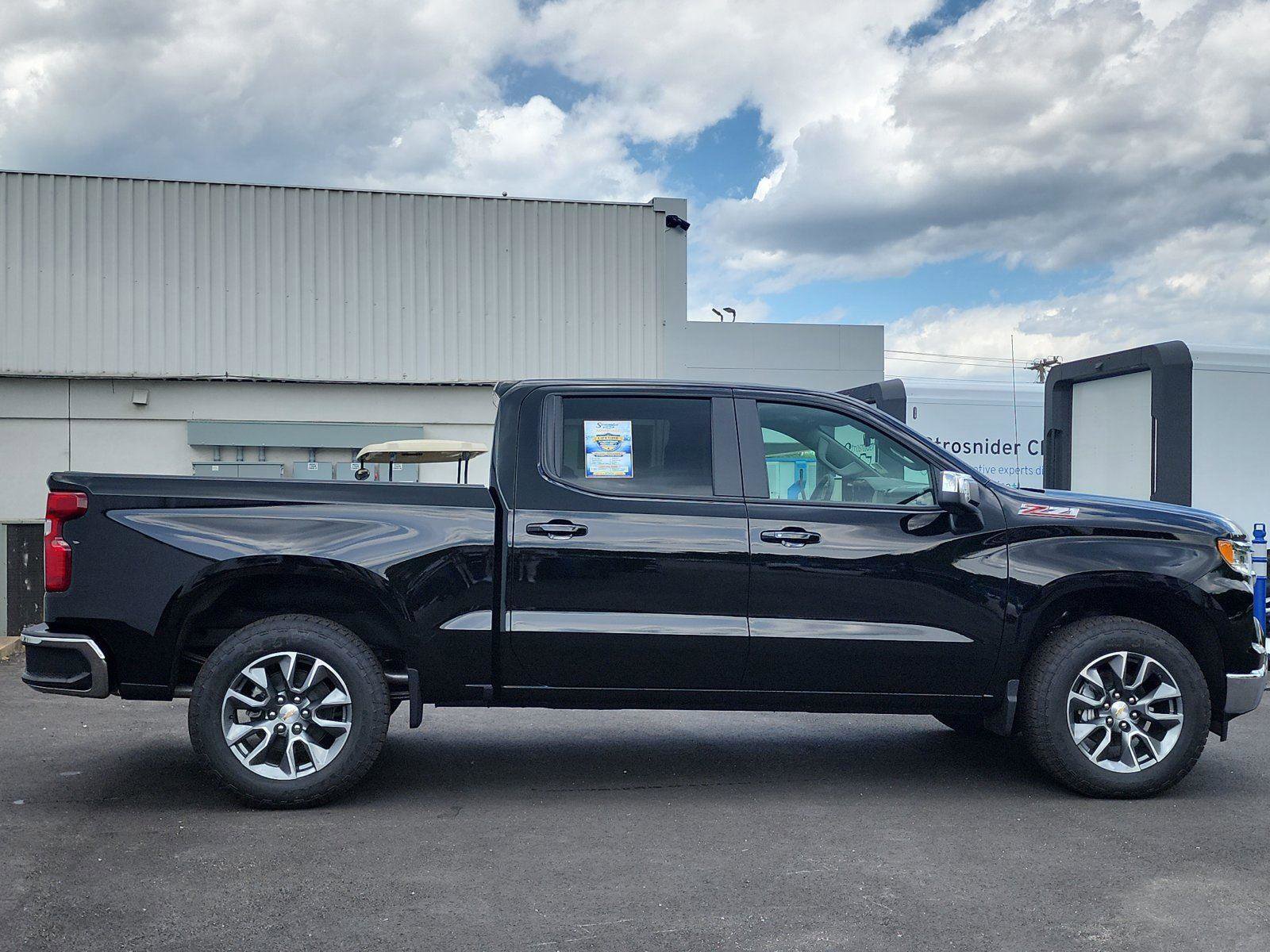 New 2026 Chevrolet Silverado 1500 LT w/ All Star Edition Plus AWD/4WD image 6