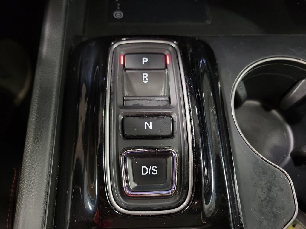 Used 2023 Honda Pilot TrailSport image 18