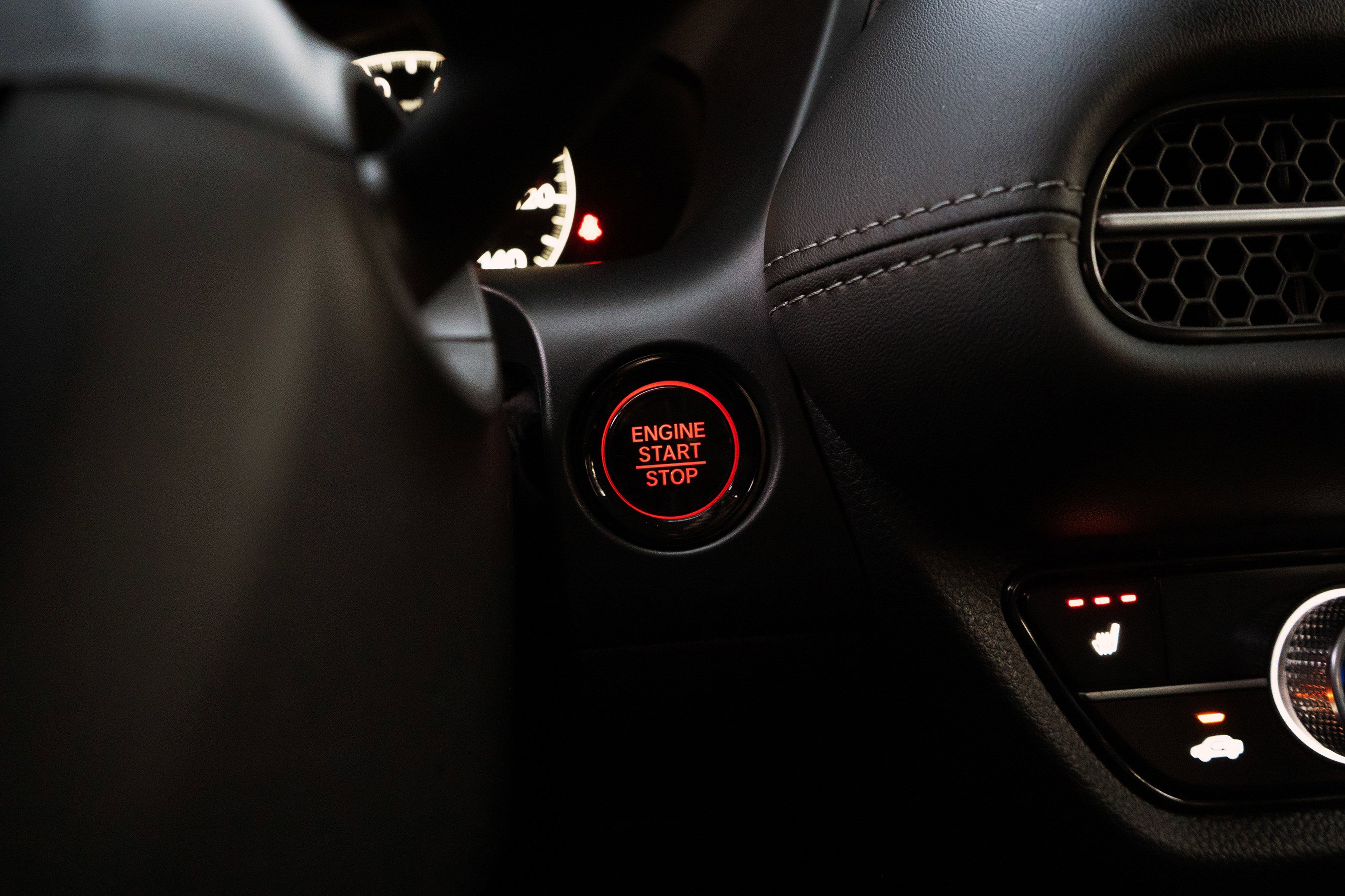 Certified 2025 Honda HR-V EX-L image 25