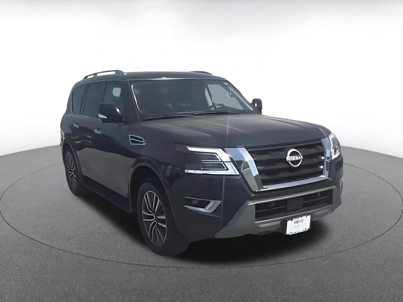 Used 2024 Nissan Armada SL AWD/4WD image 3