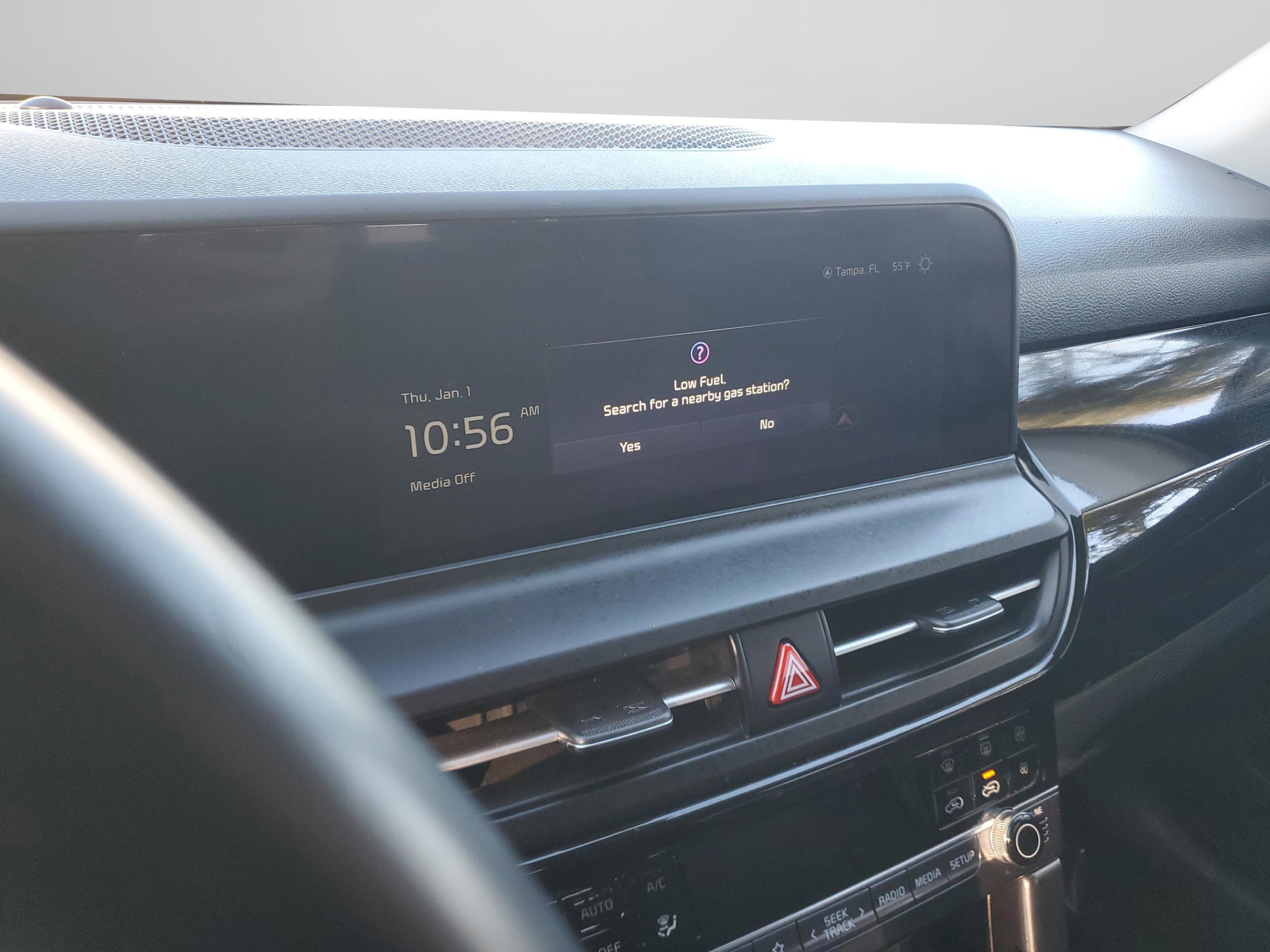 Certified 2024 Kia Seltos X-Line image 23