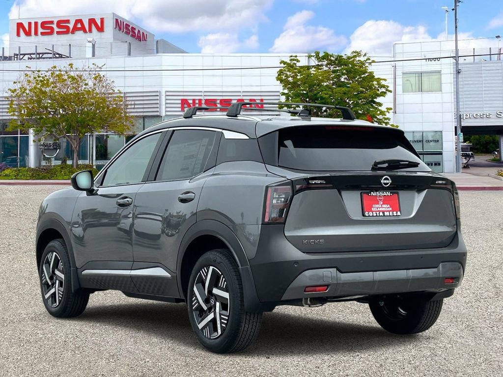 New 2026 Nissan Kicks SV w/ Charging Package image 2