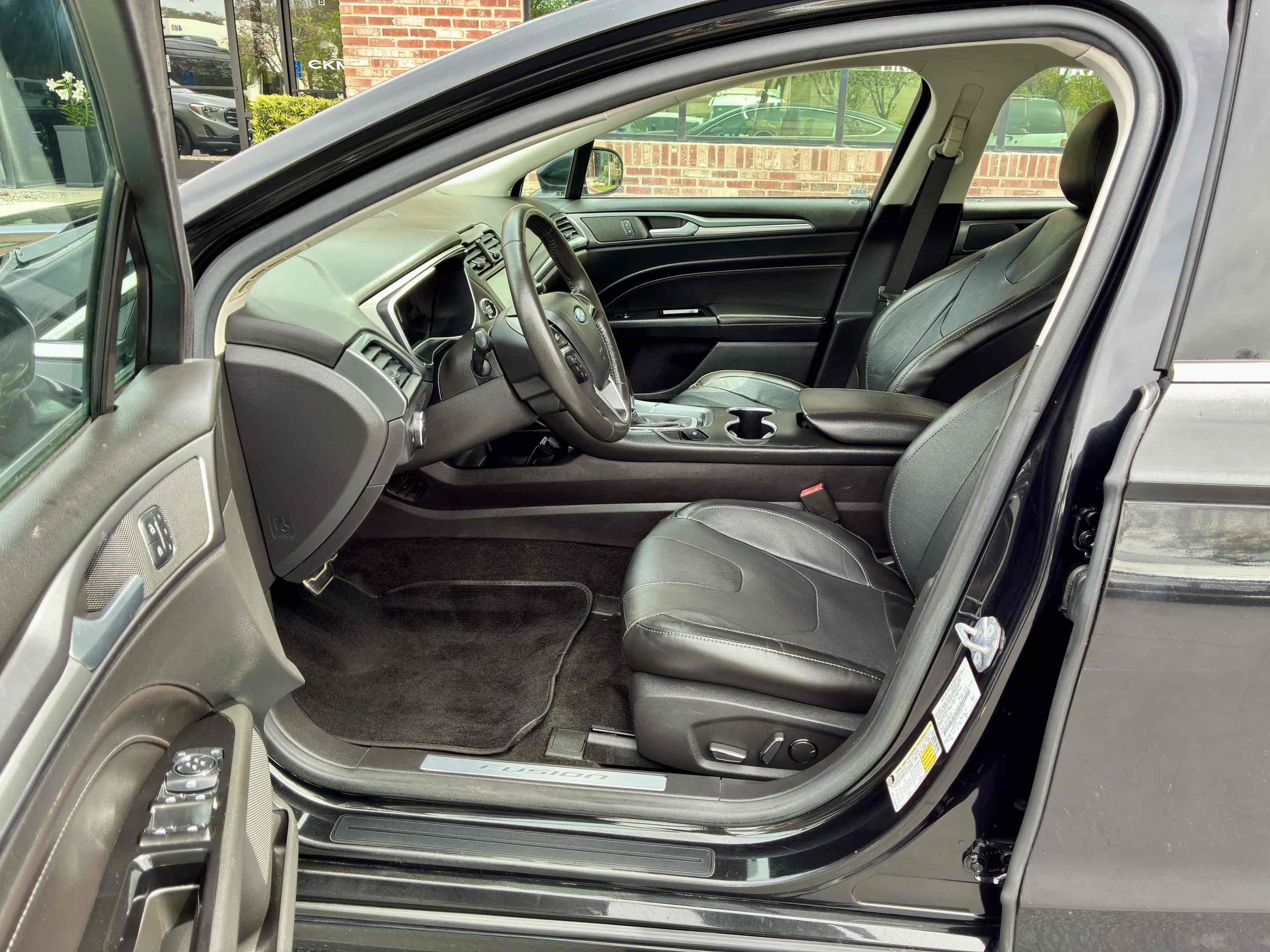 Used 2015 Ford Fusion Energi Titanium image 30