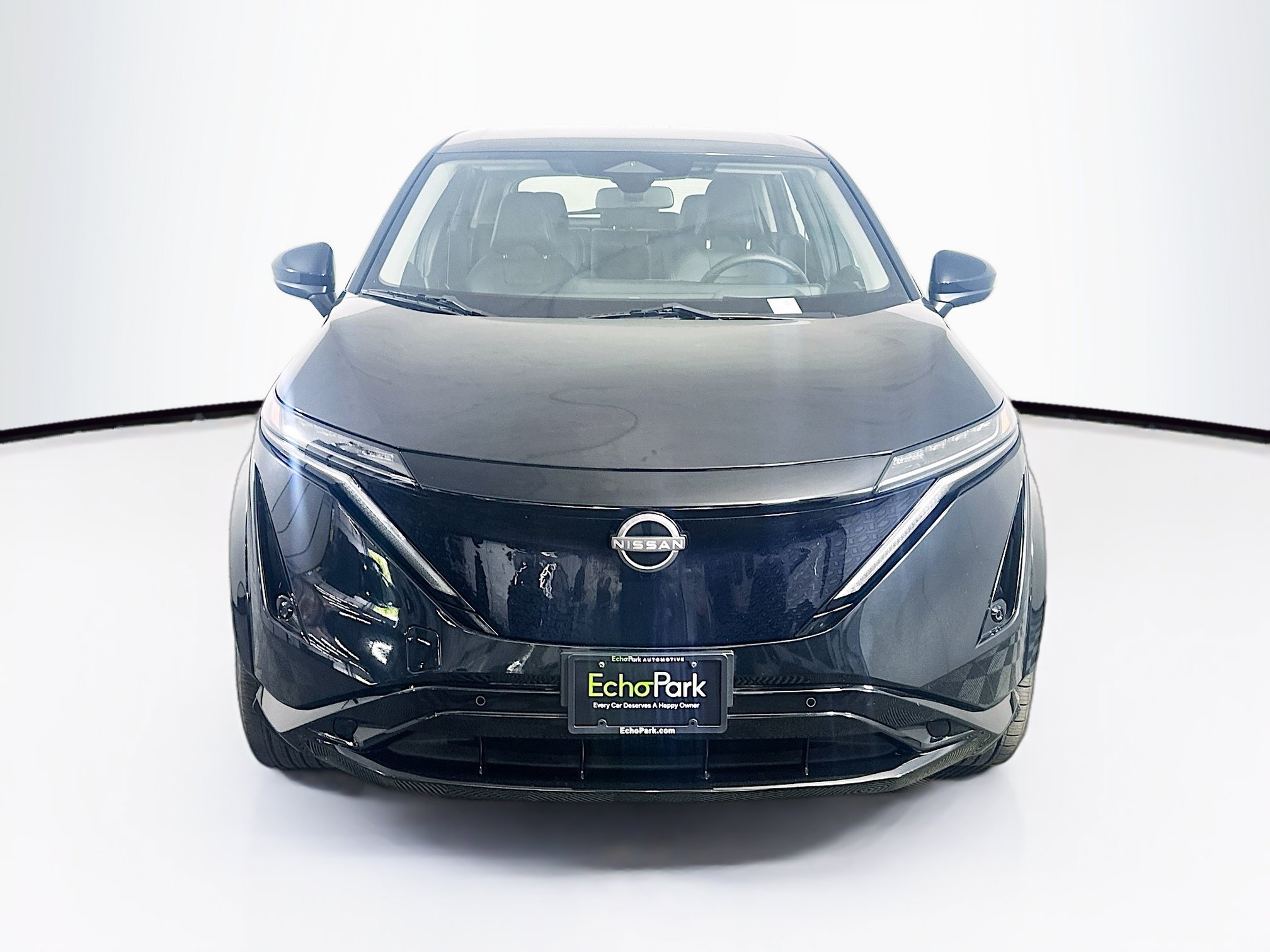 Used 2023 Nissan Ariya FWD image 2