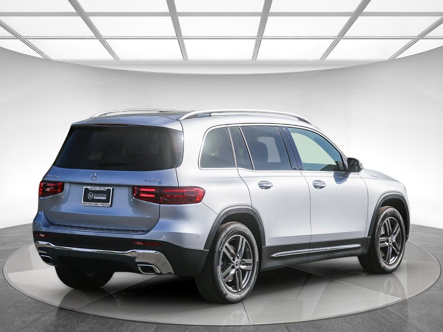 New 2026 Mercedes-Benz GLB 250 4MATIC image 5