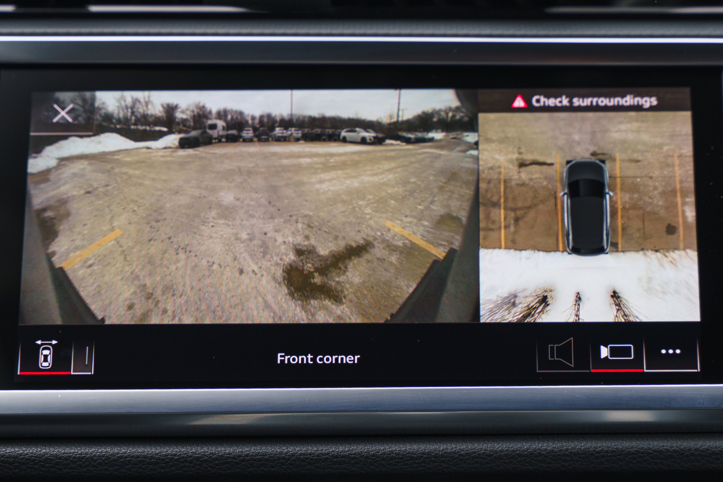 Used 2022 Audi Q3 2.0T Premium Plus w/ Premium Plus Package image 15